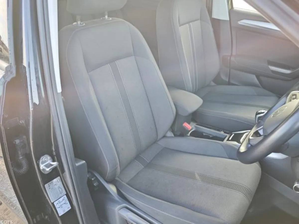 Volkswagen T-Roc Estate, Petrol, 2023, Black