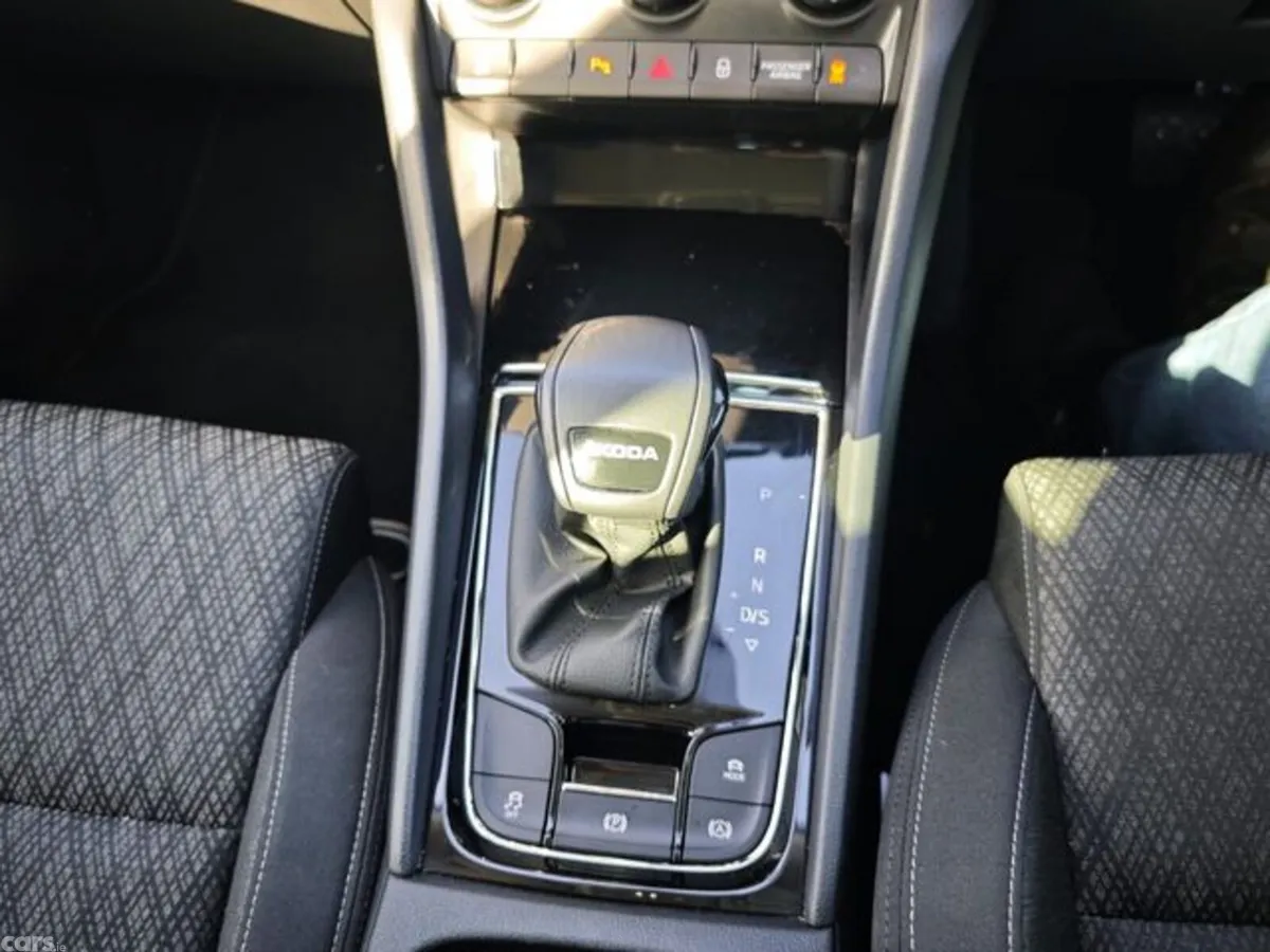 Skoda Karoq Estate, Diesel, 2024, Black