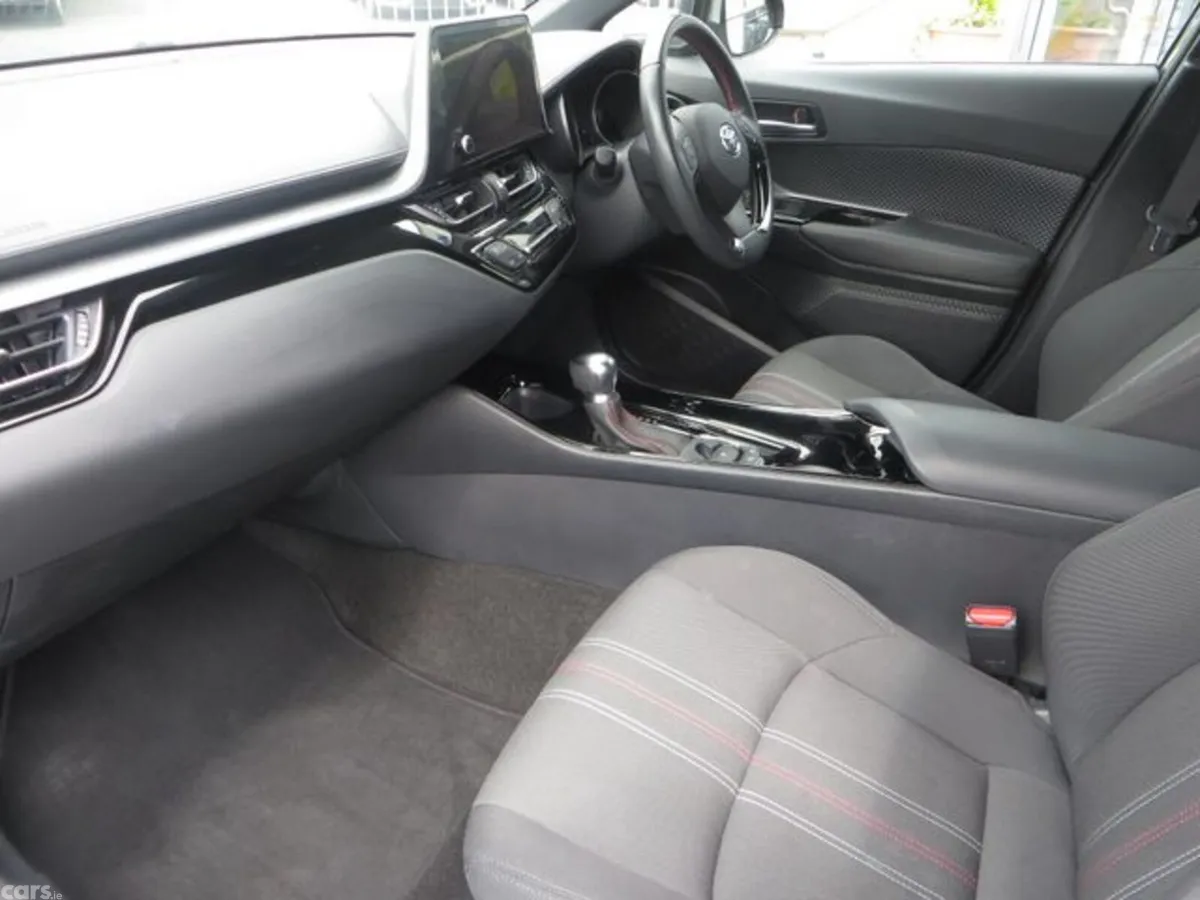Toyota C-HR Hatchback, Petrol Hybrid, 2022, Grey