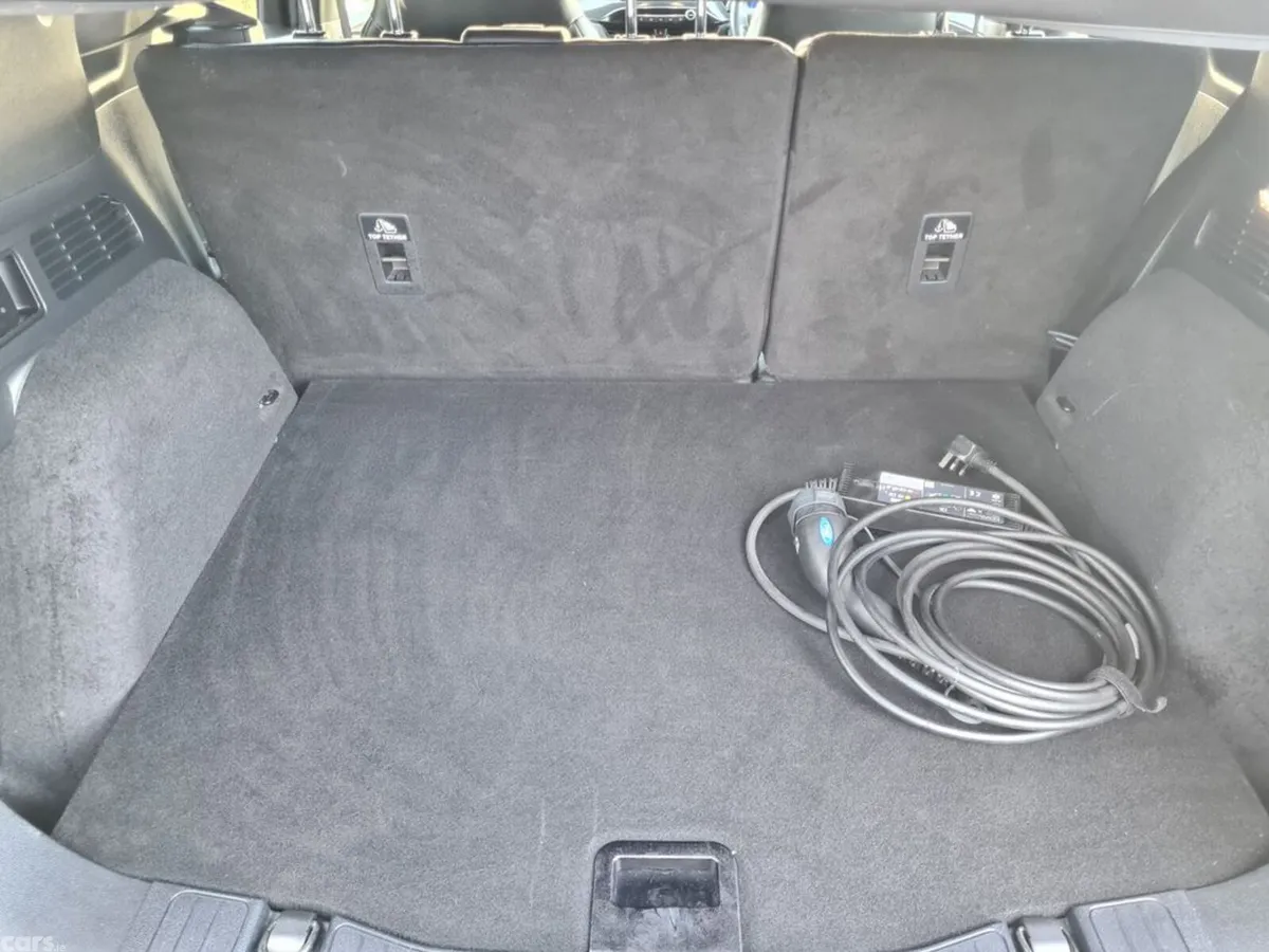Ford Kuga MPV, Petrol Plug-in Hybrid, 2021, Blue