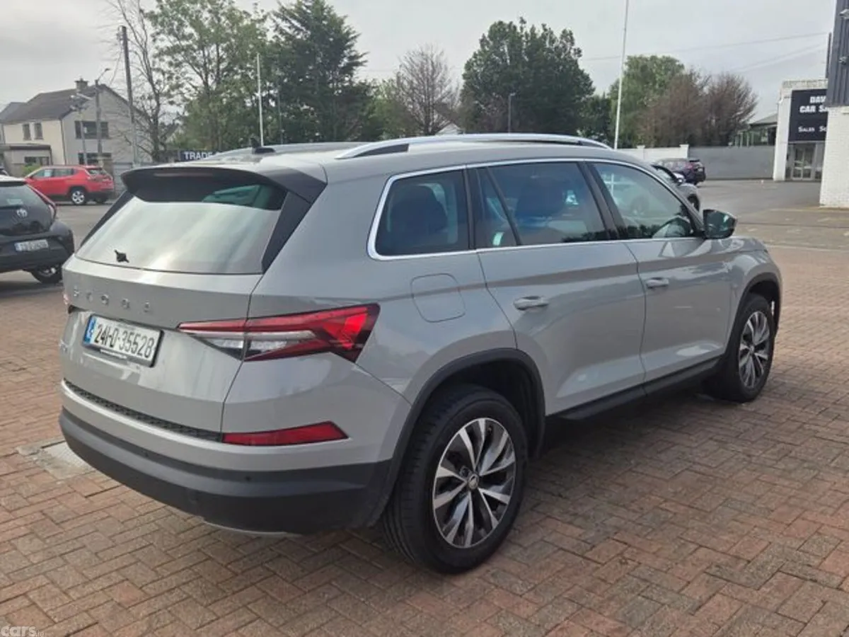 Skoda Kodiaq Estate, Diesel, 2024, Grey