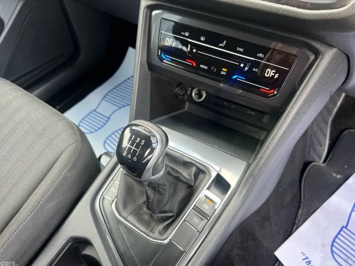 Volkswagen Tiguan Estate, Diesel, 2022, Blue