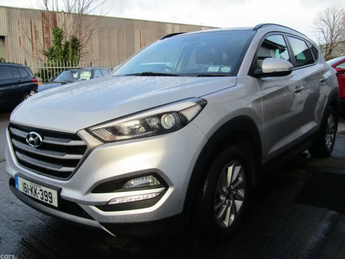 Hyundai Tucson SUV, Diesel, 2016, Silver