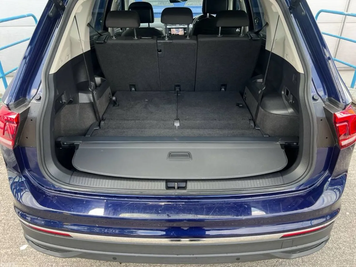 Volkswagen Tiguan Estate, Diesel, 2022, Blue