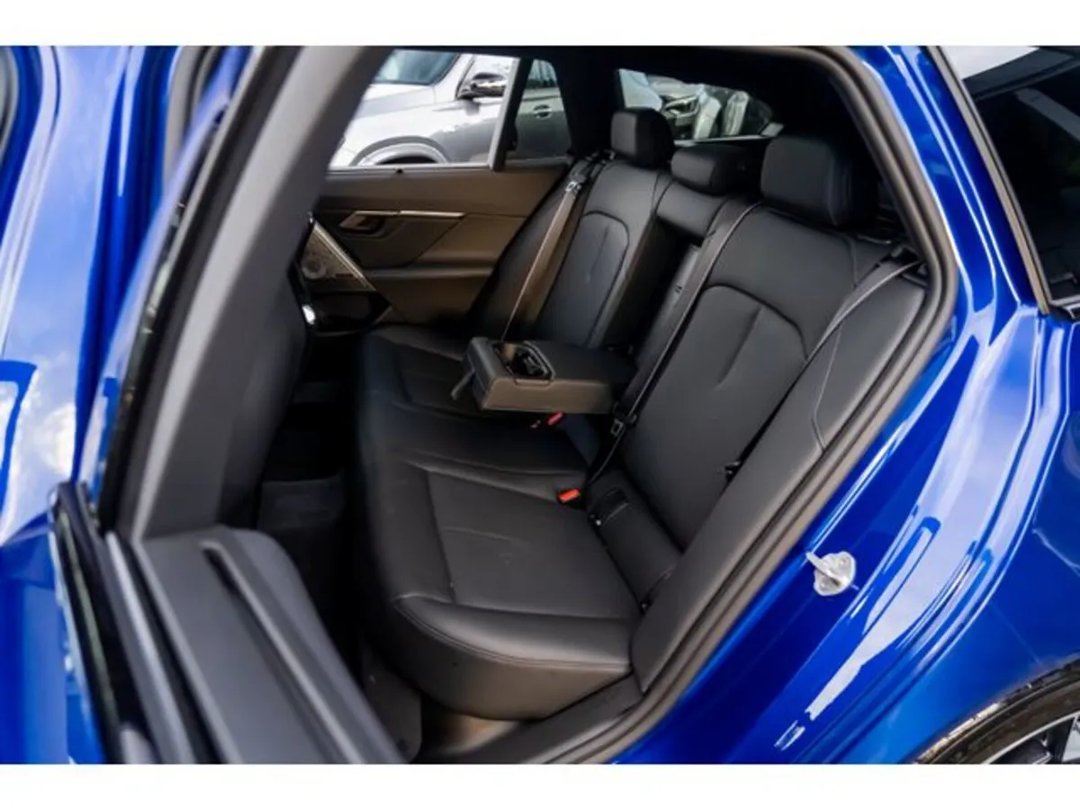 BMW M5 Estate, Petrol Plug-in Hybrid, 2026, Blue