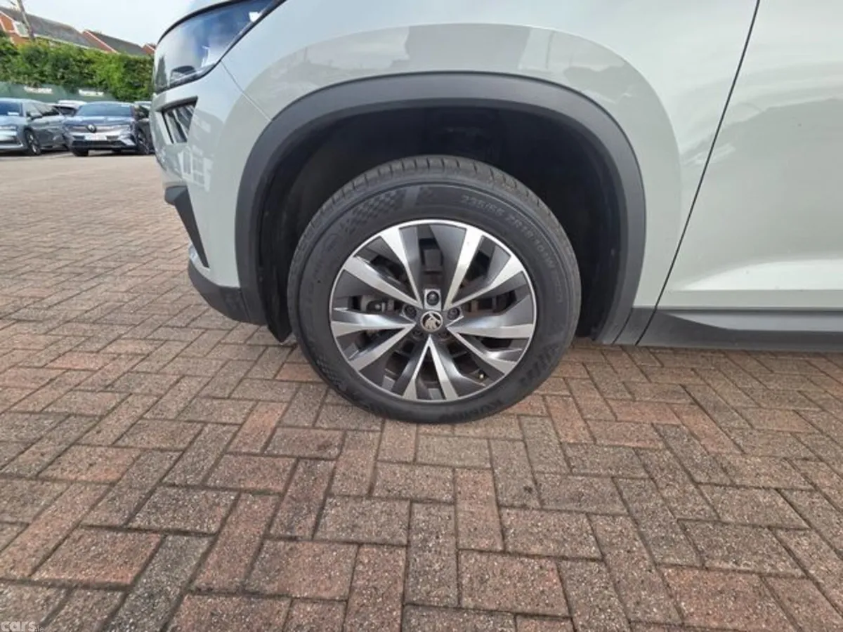 Skoda Kodiaq Estate, Diesel, 2024, Grey