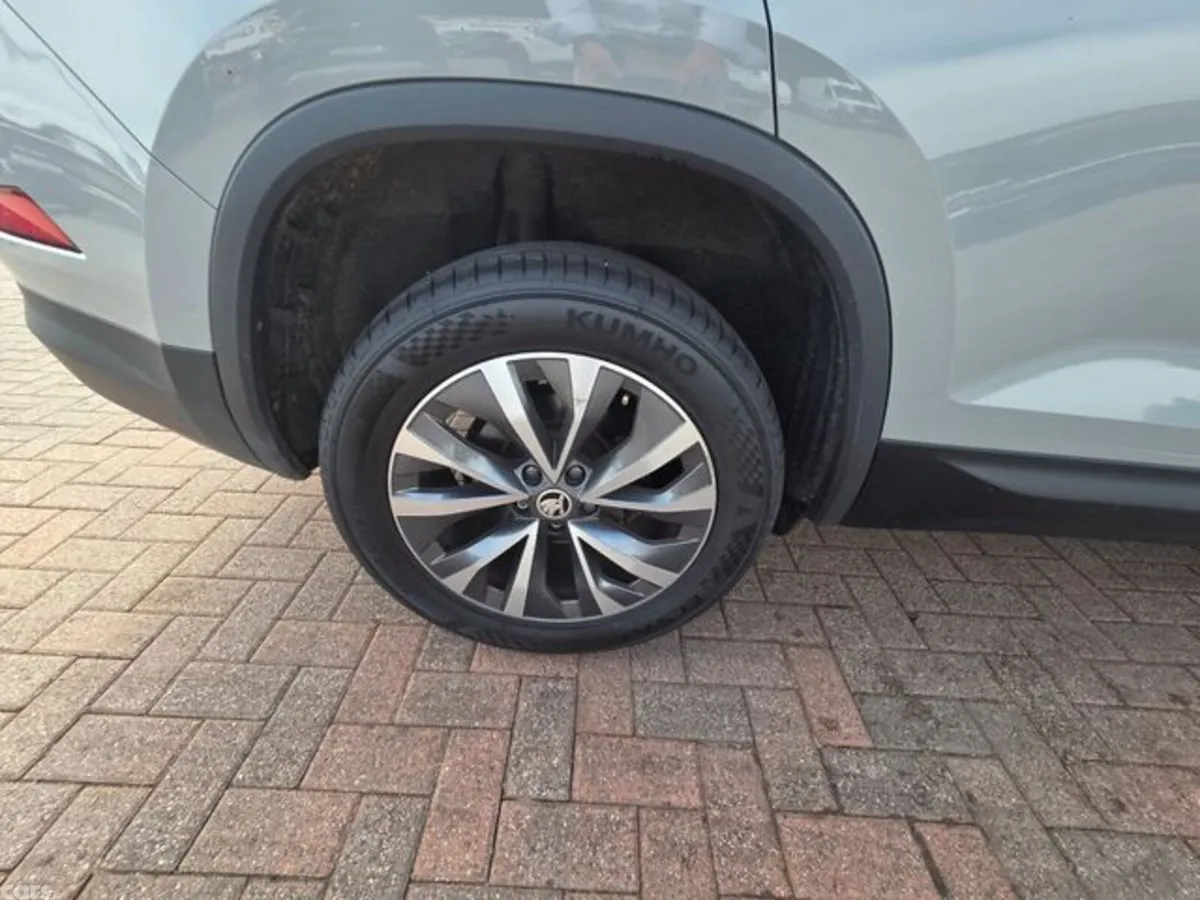 Skoda Kodiaq Estate, Diesel, 2024, Grey