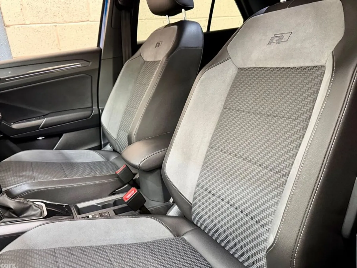 Volkswagen T-Roc SUV, Diesel, 2020, Blue