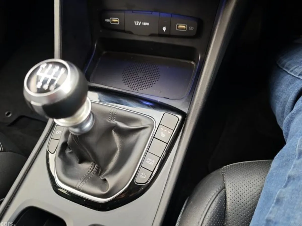 Hyundai Tucson MPV, Diesel, 2022, Blue