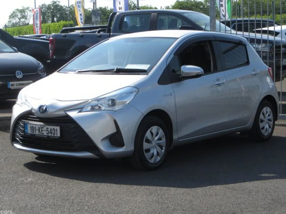 Toyota Vitz Hatchback, Petrol Hybrid, 2019, Silver