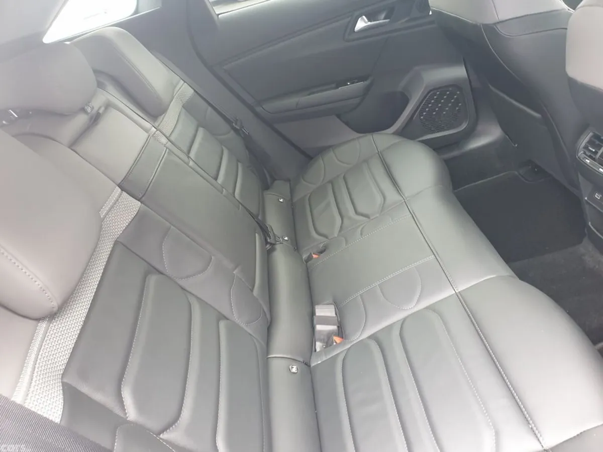 Citroen C5 X Hatchback, Petrol Plug-in Hybrid, 2025, Grey