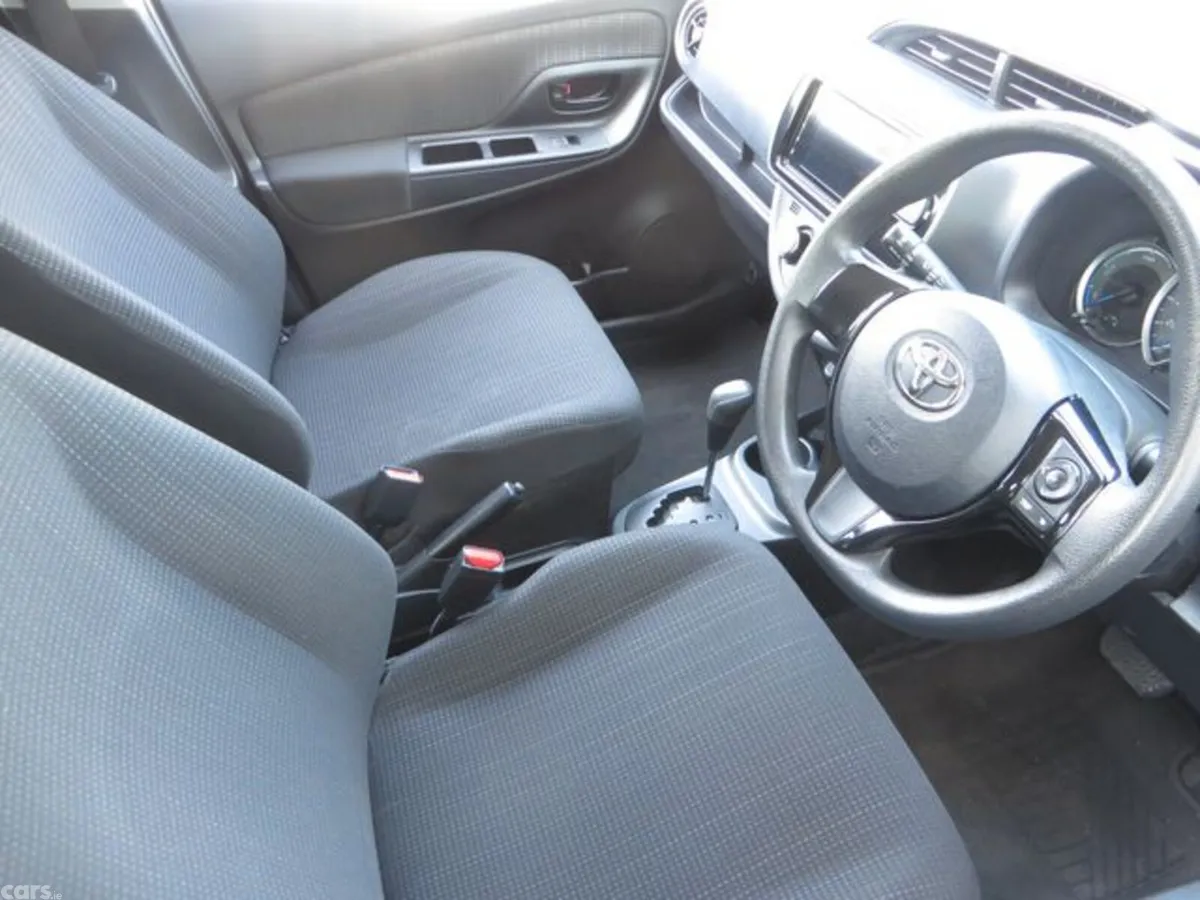 Toyota Vitz Hatchback, Petrol Hybrid, 2019, Silver