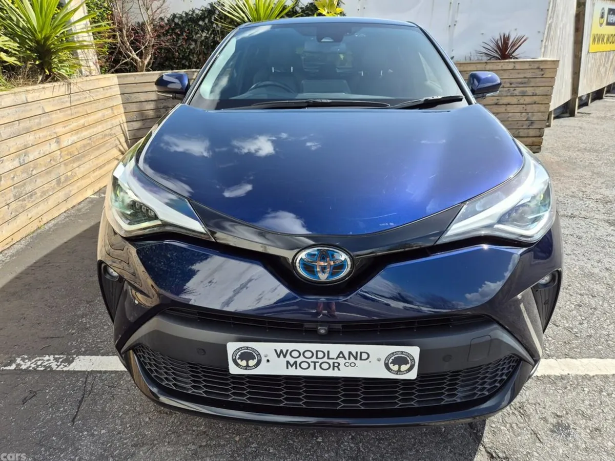 Toyota C-HR SUV, Petrol Hybrid, 2021, Blue