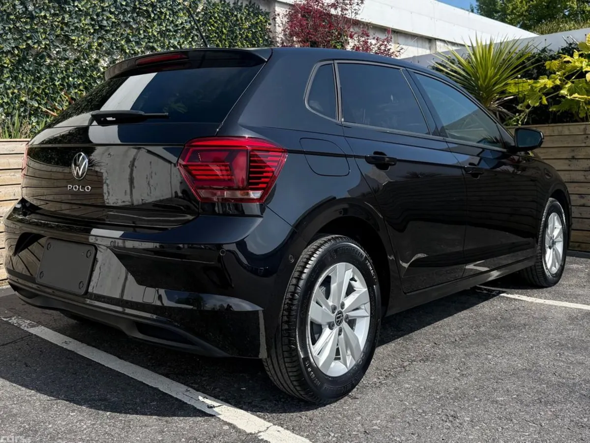 Volkswagen Polo Hatchback, Petrol, 2022, Black