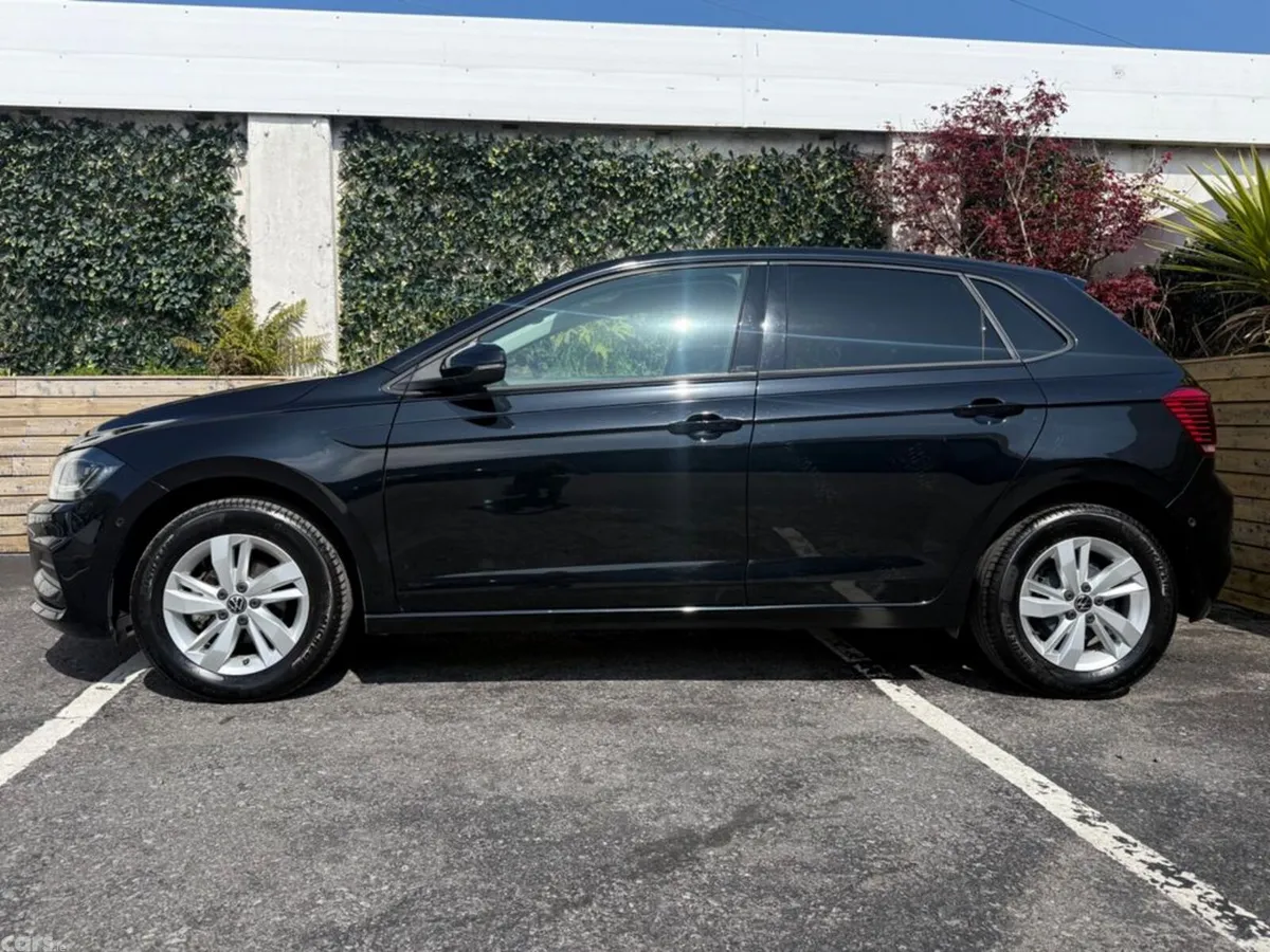 Volkswagen Polo Hatchback, Petrol, 2022, Black