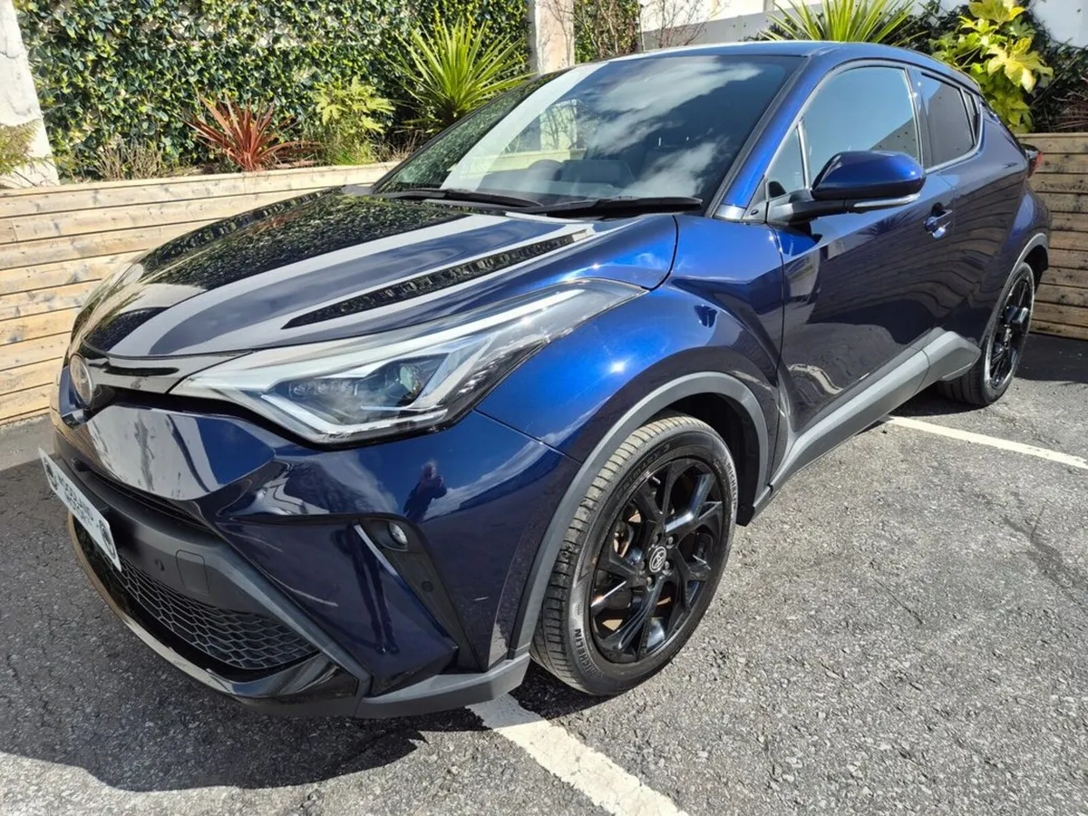 Toyota C-HR SUV, Petrol Hybrid, 2021, Blue