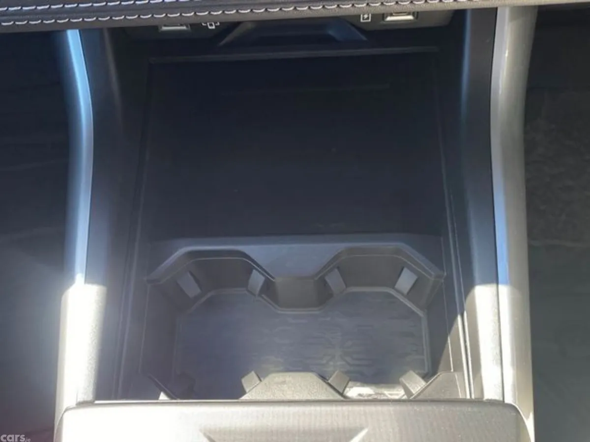 Jeep Compass SUV, Electric, 2026, Green
