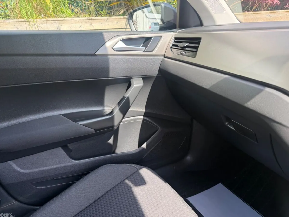 Volkswagen Polo Hatchback, Petrol, 2022, Black