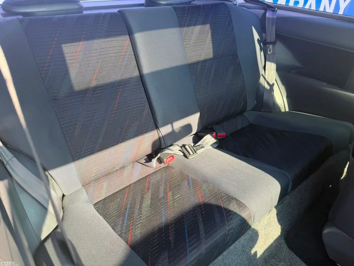 Toyota Other Hatchback, Petrol, 1998, White