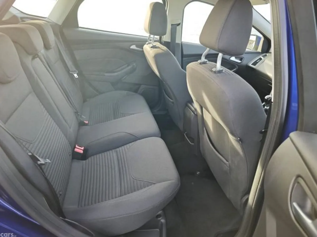 Ford Focus Hatchback, Diesel, 2016, Blue