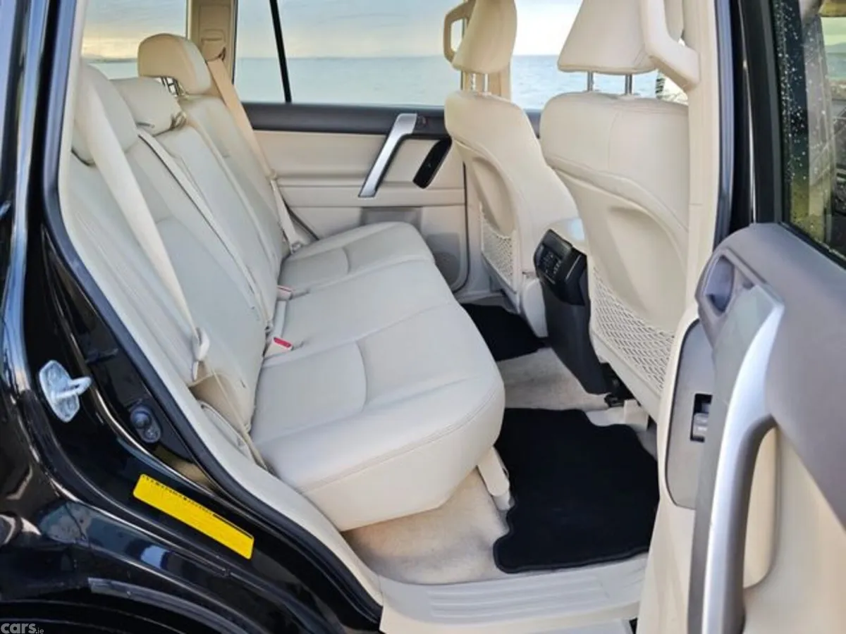 Toyota Land Cruiser Pick Up, Diesel, 2018, Black