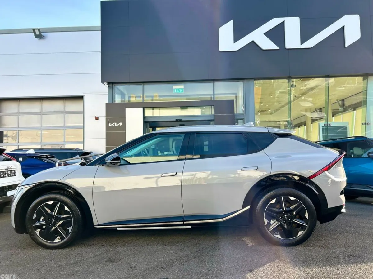 Kia EV6 Hatchback, Electric, 2027, Grey
