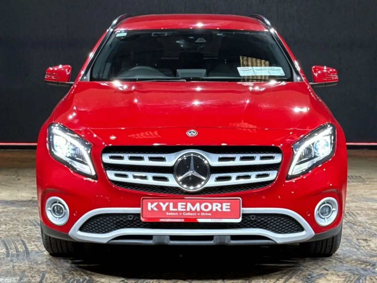 Mercedes-Benz GLA SUV, Petrol, 2018, Red