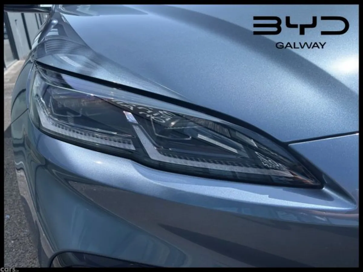 BYD Seal 6 Estate, Petrol Plug-in Hybrid, 2026, Blue