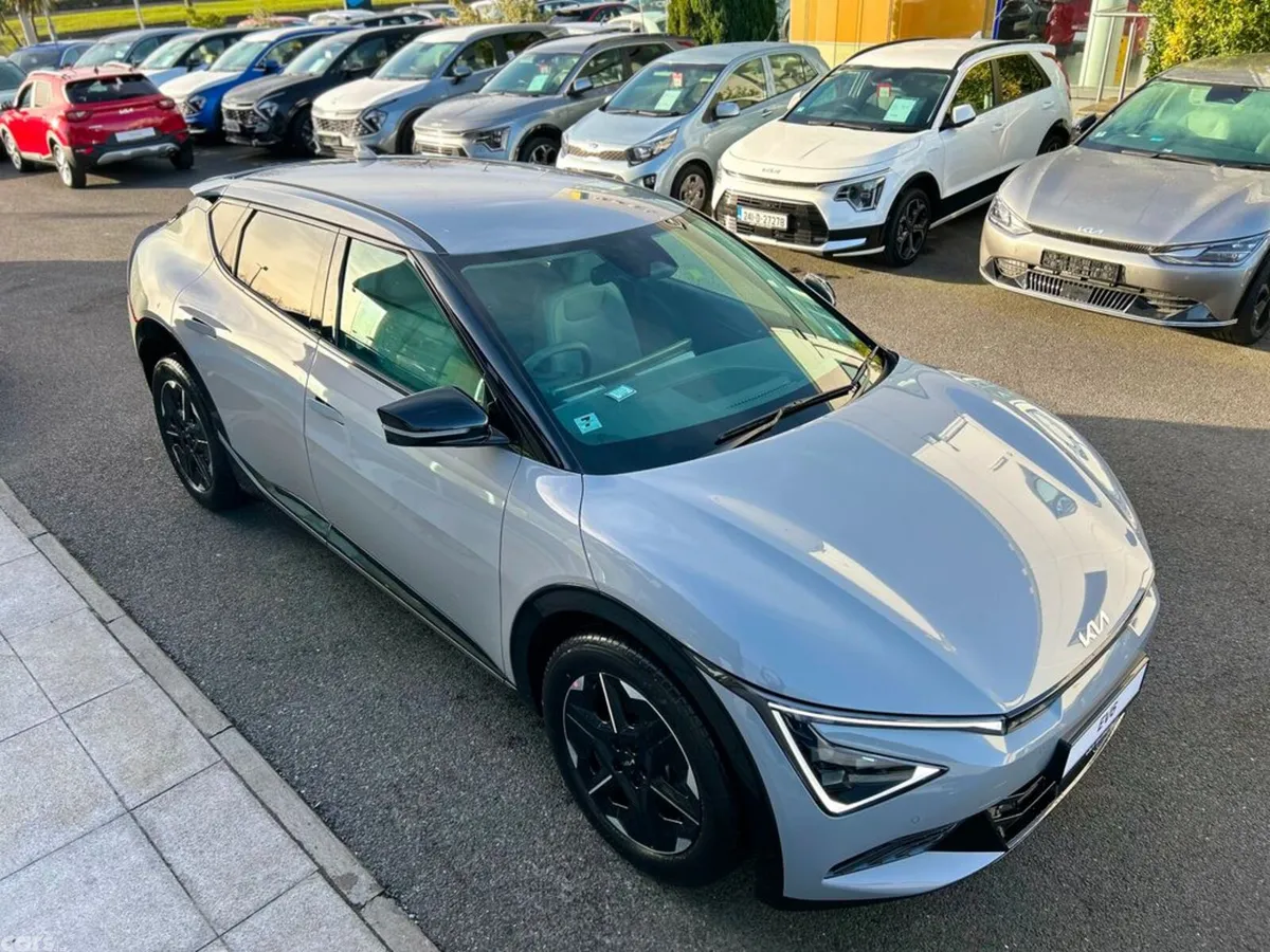Kia EV6 Hatchback, Electric, 2027, Grey