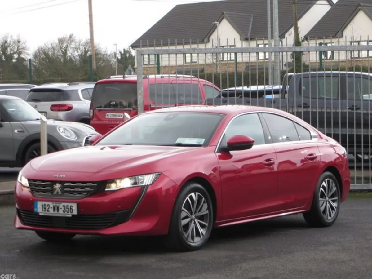 Peugeot 508 Hatchback, Diesel, 2019, Red