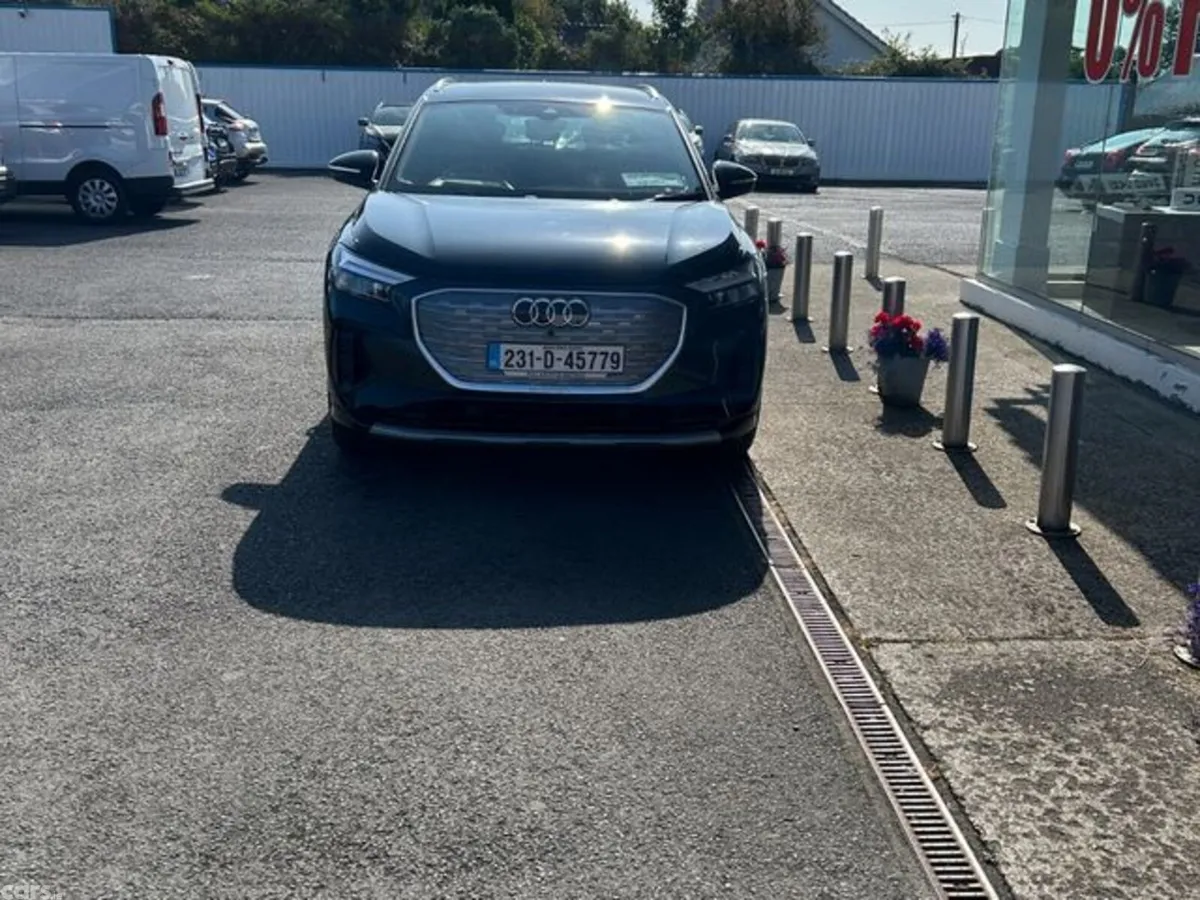 Audi Q4 Estate, Electric, 2023, Black