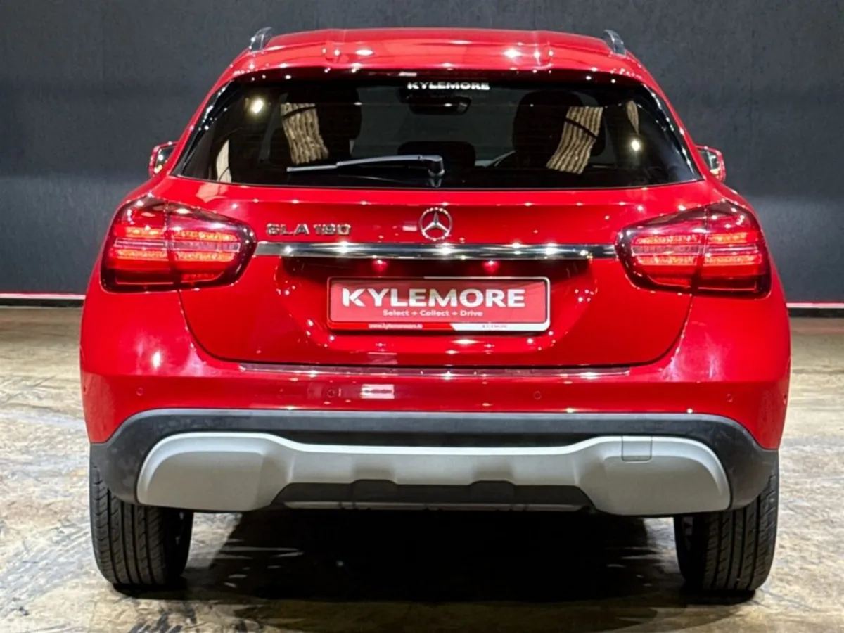 Mercedes-Benz GLA SUV, Petrol, 2018, Red