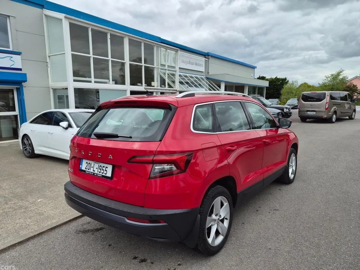 Skoda Karoq Estate, Petrol, 2020, Red