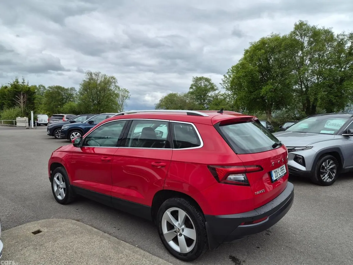 Skoda Karoq Estate, Petrol, 2020, Red