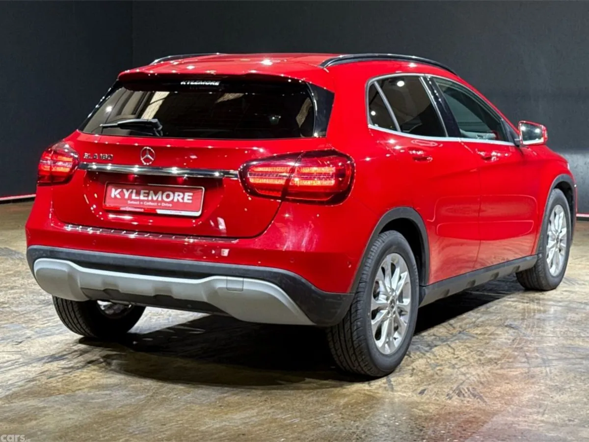 Mercedes-Benz GLA SUV, Petrol, 2018, Red