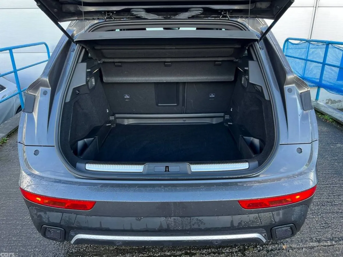 DS Automobiles DS 7 MPV, Petrol, 2022, Grey