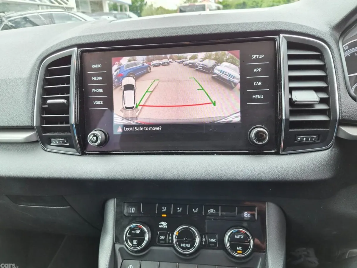 Skoda Karoq Estate, Petrol, 2020, Red
