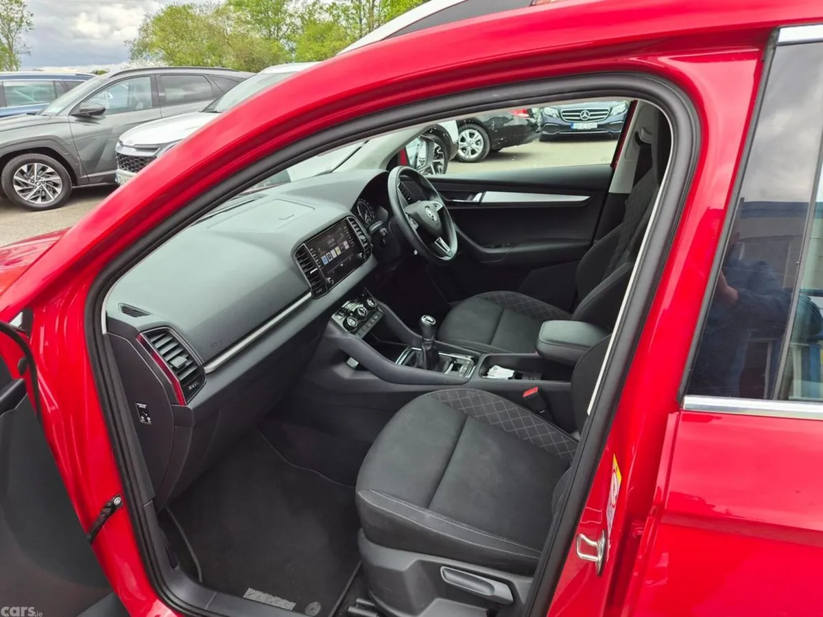 Skoda Karoq Estate, Petrol, 2020, Red