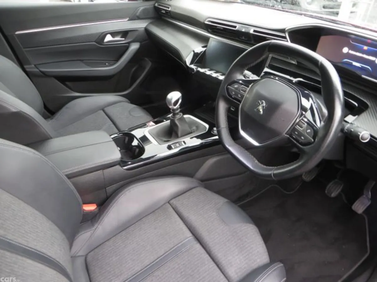 Peugeot 508 Hatchback, Diesel, 2019, Red