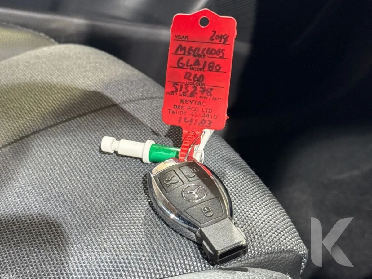 Mercedes-Benz GLA SUV, Petrol, 2018, Red