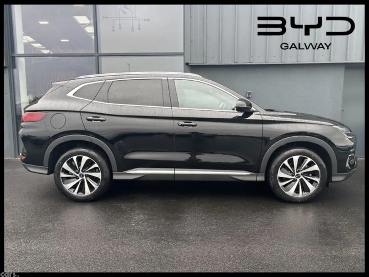 BYD SEAL U SUV, Petrol Plug-in Hybrid, 2026, Black