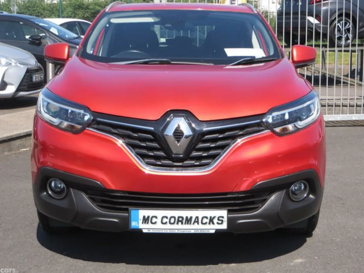 Renault Kadjar Hatchback, Petrol, 2018, Red