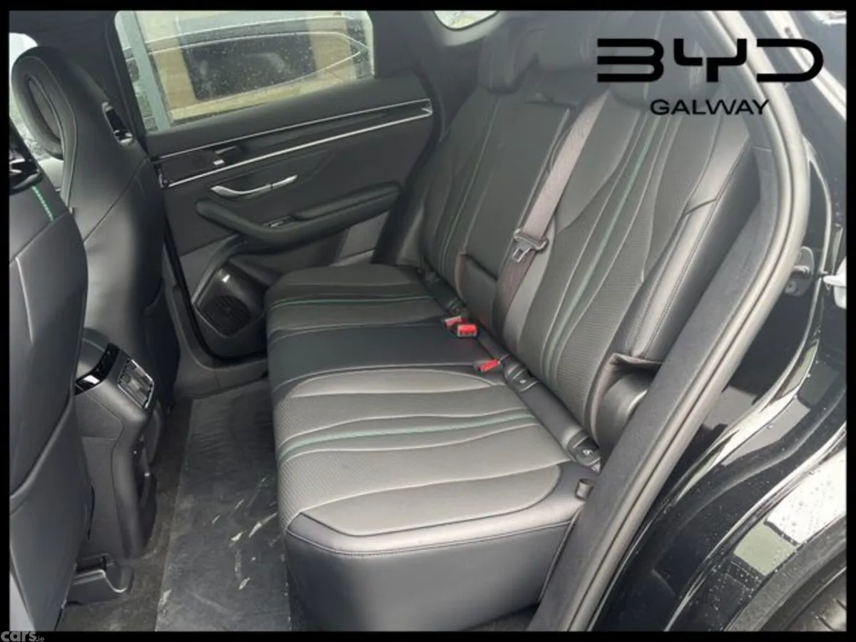 BYD SEAL U SUV, Petrol Plug-in Hybrid, 2026, Black