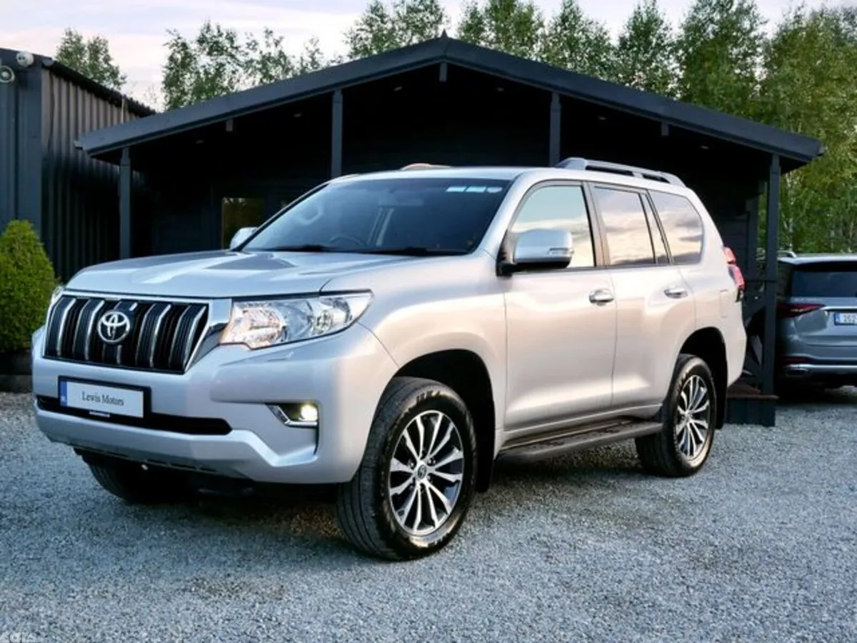 Toyota Land Cruiser Van, Diesel, 2023, Grey