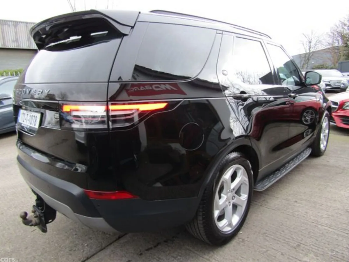 Land Rover Discovery Estate, Diesel, 2017, Black