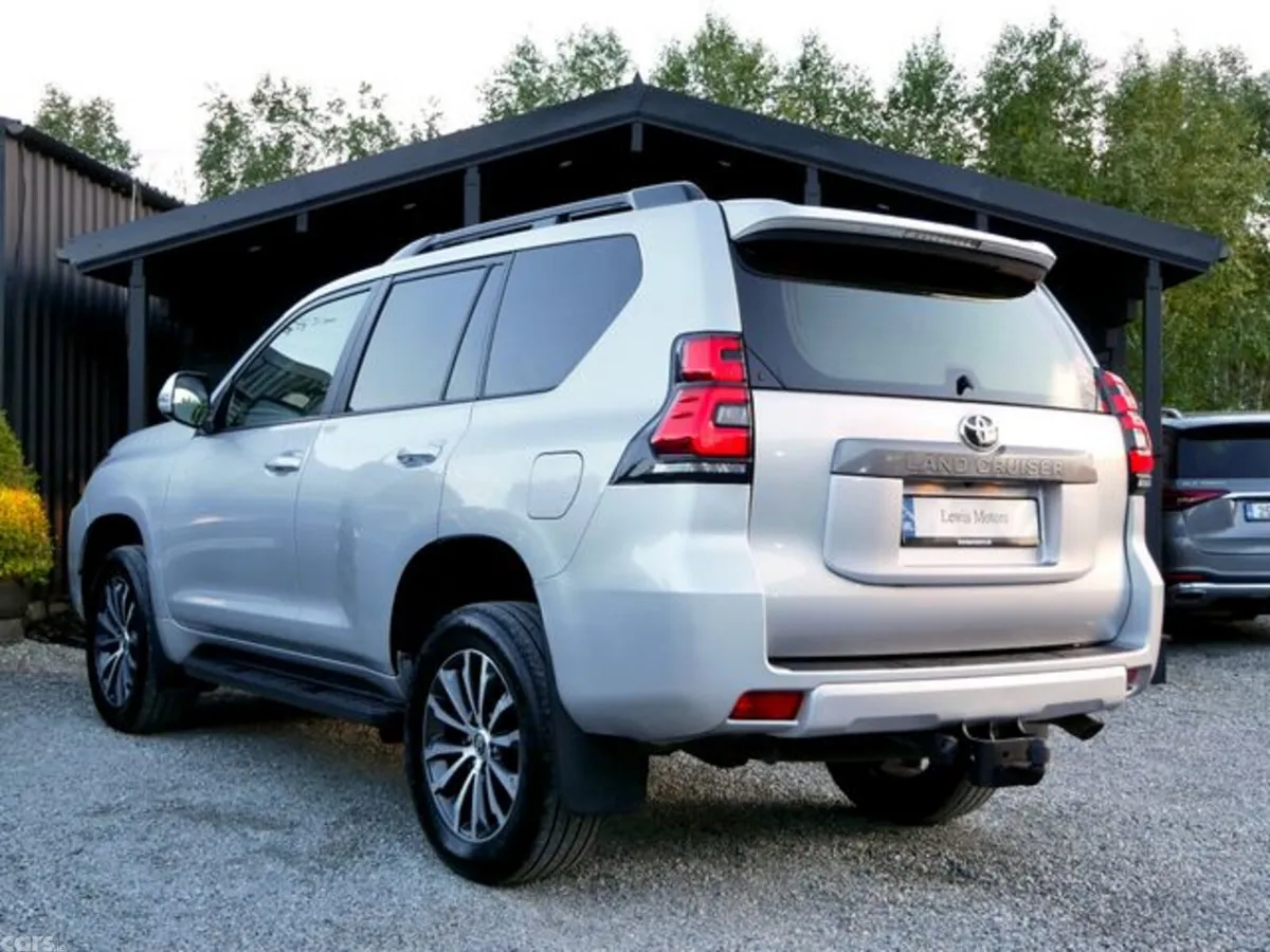 Toyota Land Cruiser Van, Diesel, 2023, Grey