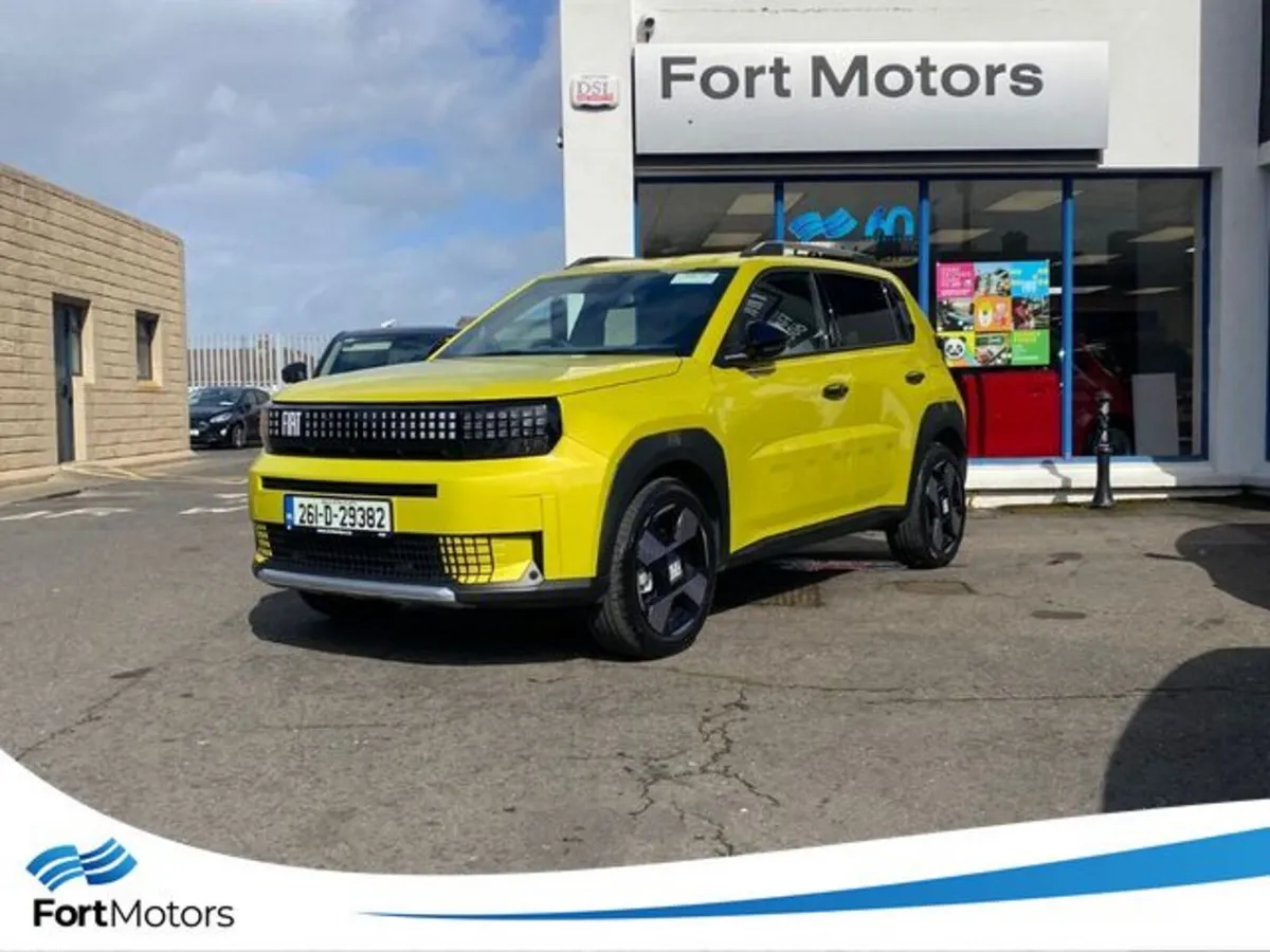 Fiat Grande Panda Hatchback, Petrol Hybrid, 2026, Yellow