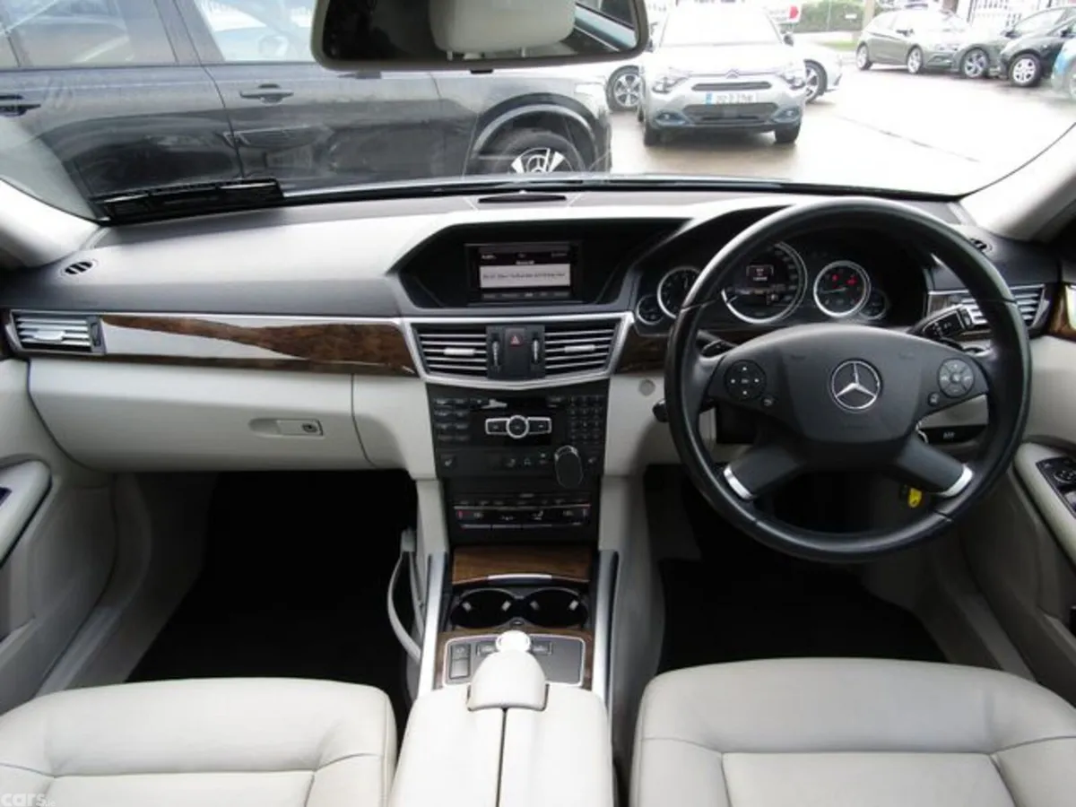 Mercedes-Benz E-Class Saloon, Diesel, 2013, Silver