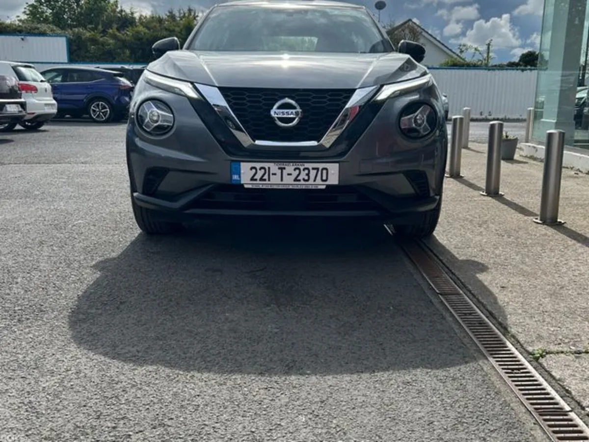 Nissan Juke MPV, Petrol, 2022, Grey