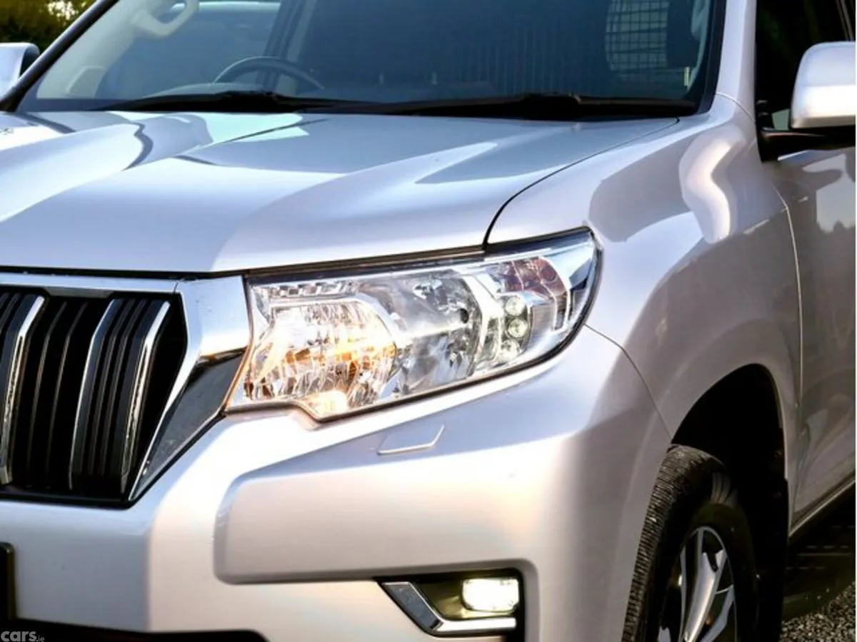 Toyota Land Cruiser Van, Diesel, 2023, Grey
